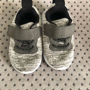 NWOT gray baby sneakers